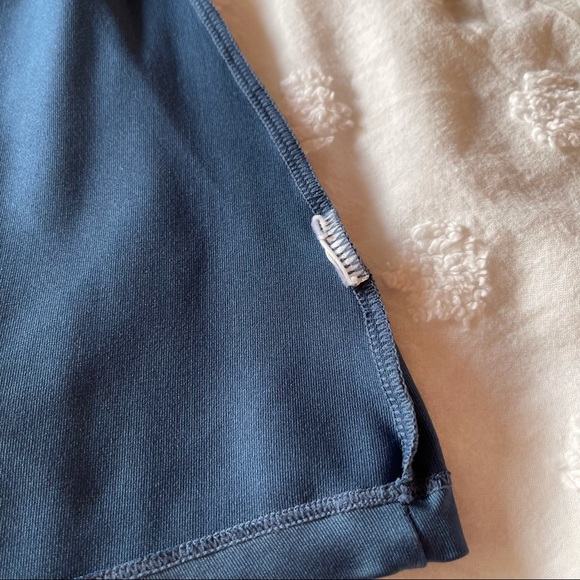 Alo tank top - Picture 6 of 15